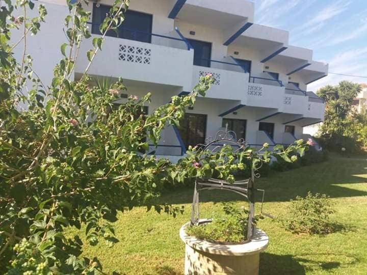 Eleni'S Apartments Афанту Экстерьер фото