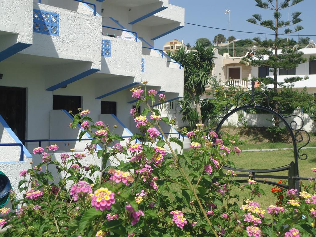 Eleni'S Apartments Афанту Экстерьер фото